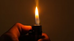 勿洛组屋杂物堆走廊酿大火 35人被疏散